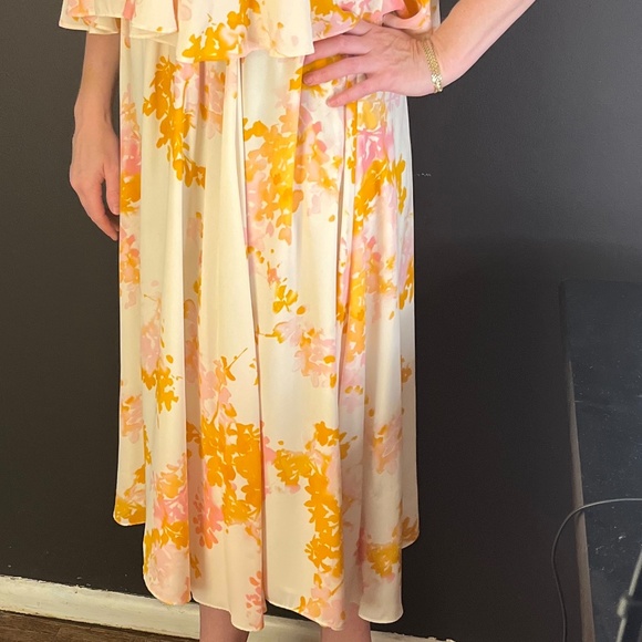 Paper Crown size M dress - Picture 6 of 6